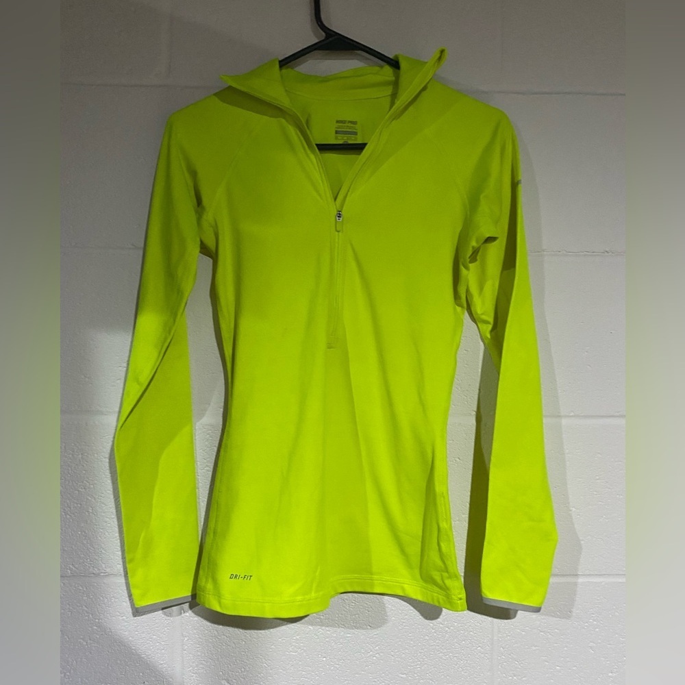 Nike pro Dri fit xsmall quarter zip Longsleeve